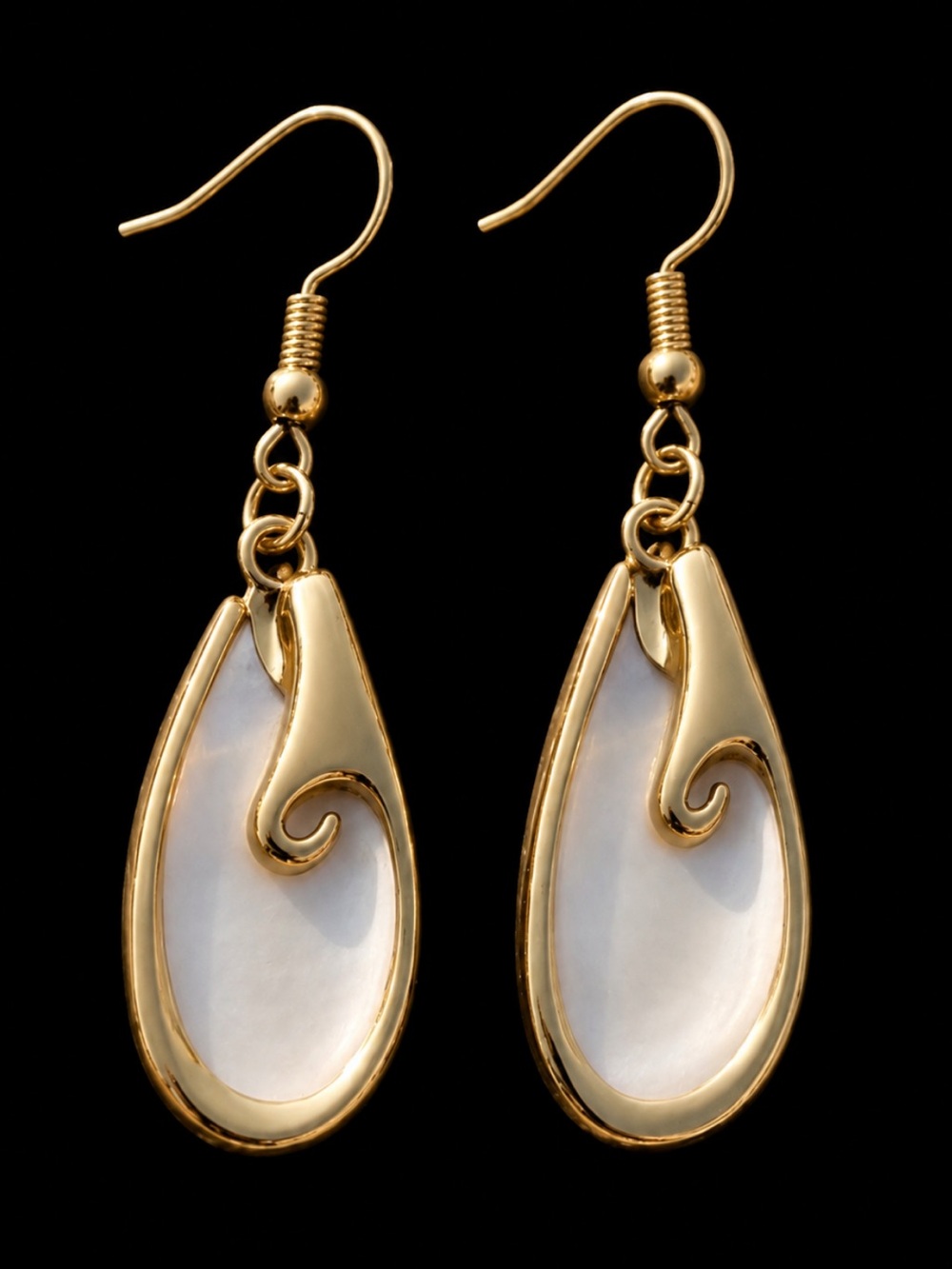 Spiral Cut Queen Conch~ Lily Sliced Strombus Coiled Swirl Shell Patterned Dangle